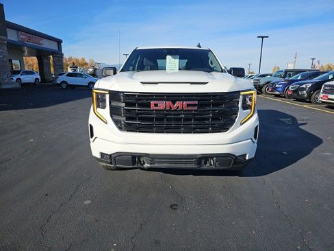 Used 2023 GMC Sierra 1500 Elevation image 71