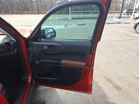 Used 2022 Ford Bronco Sport Outer Banks w/ Tech Package image 31