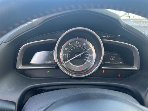 Used 2014 MAZDA MAZDA3 i Touring image 5