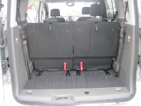 Used 2023 Ford Transit Connect XLT FWD image 9
