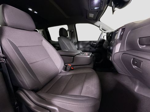 Used 2024 Chevrolet Silverado 1500 Custom image 28