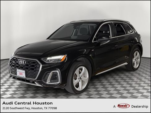 Used 2023 Audi Q5 2.0T Premium Plus w/ Premium Plus Package AWD/4WD image 1