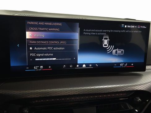 Used 2025 BMW 330i xDrive Sedan w/ Convenience Package image 25