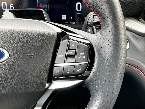 Certified 2025 Ford Explorer ST image 27