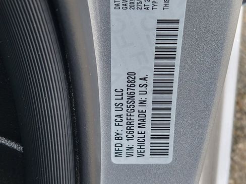 Used 2025 RAM 1500 Big Horn AWD/4WD image 24