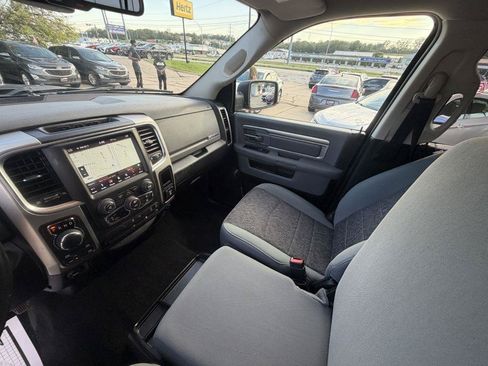 Used 2018 RAM 1500 Big Horn AWD/4WD image 19