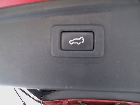 Used 2015 Subaru Outback 2.5i Limited image 25