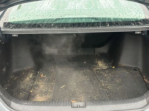 Used 2023 Honda Accord Touring image 6