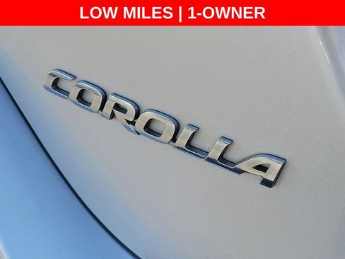 Used 2015 Toyota Corolla L w/ Protection Package FWD image 9
