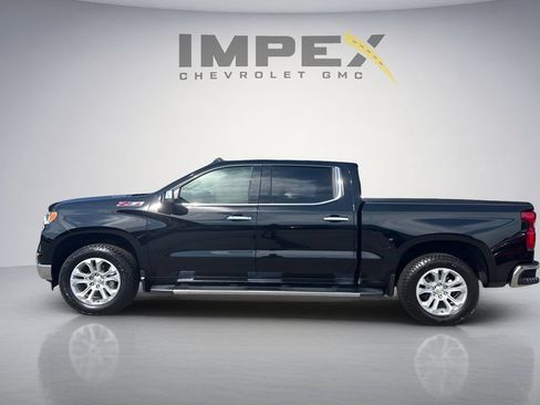 Used 2025 Chevrolet Silverado 1500 LTZ w/ Z71 Off-Road Package AWD/4WD image 2