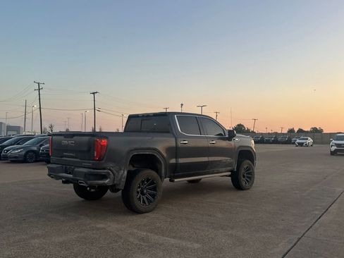 Used 2021 GMC Sierra 1500 Denali w/ Denali Ultimate Package AWD/4WD image 27