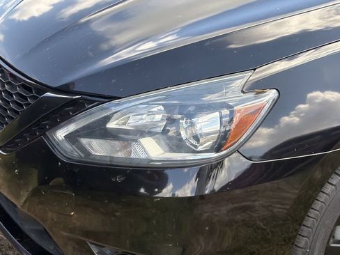 Used 2018 Nissan Sentra SR w/ SR Midnight Edition Package FWD image 2