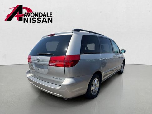 Used 2004 Toyota Sienna XLE FWD image 3