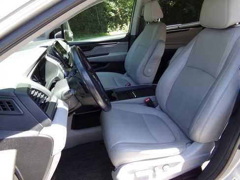 Used 2022 Honda Odyssey EX-L image 16