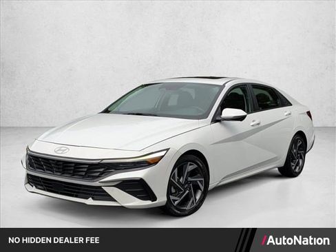 Used 2024 Hyundai Elantra Limited FWD image 1