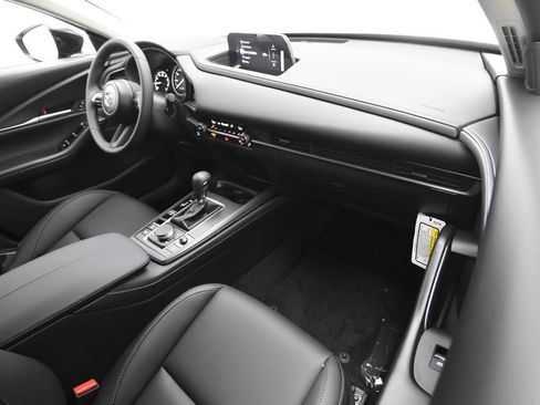 New 2026 MAZDA CX-30 AWD 2.5 S w/ Select Sport Pkg image 29