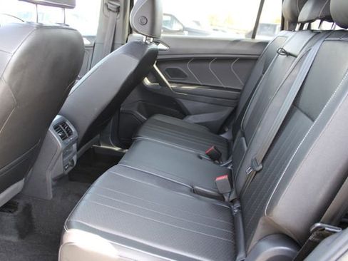 Used 2023 Volkswagen Tiguan SE R-Line FWD image 35