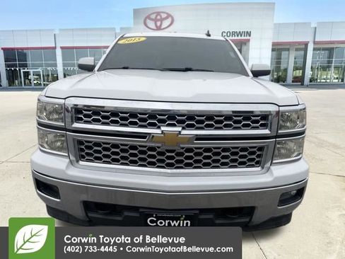 Used 2015 Chevrolet Silverado 1500 LT w/ LT Convenience Package AWD/4WD image 8