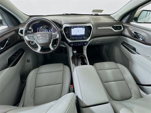 Used 2017 GMC Acadia SLT image 26