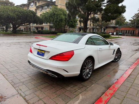 Used 2018 Mercedes-Benz SL 550 image 63