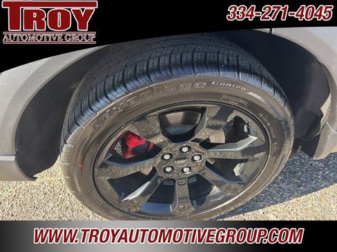 Used 2020 Ford Explorer ST w/ ST Street Pack image 18