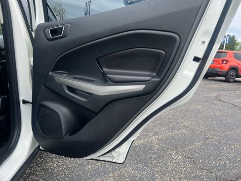 Used 2018 Ford EcoSport Titanium AWD/4WD image 33