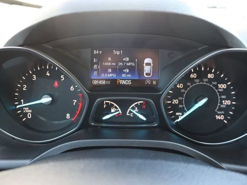 Used 2019 Ford Escape SE FWD image 35