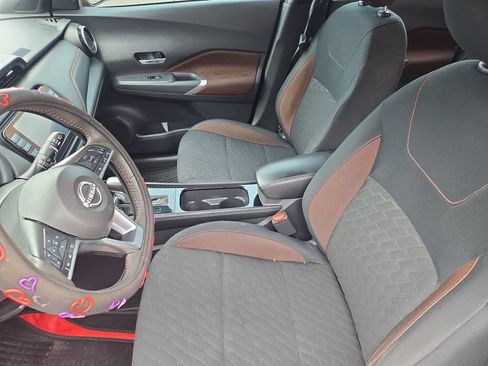 Used 2024 Nissan Kicks SR FWD image 20