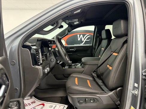 New 2026 GMC Sierra 1500 AT4 w/ Technology Package image 9