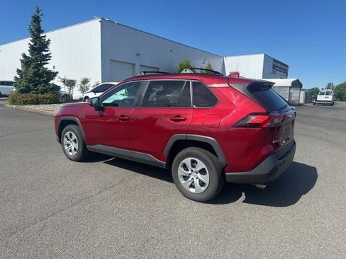Used 2020 Toyota RAV4 LE w/ All Weather Liner Package AWD/4WD image 4