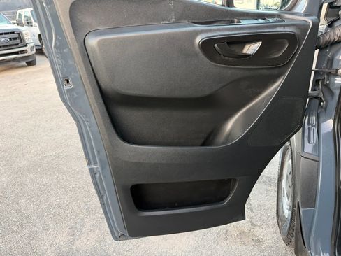 Used 2019 Mercedes-Benz Sprinter 144 image 10