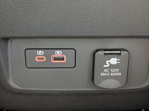 Certified 2024 Nissan Frontier SV w/ SV Convenience Package AWD/4WD image 15
