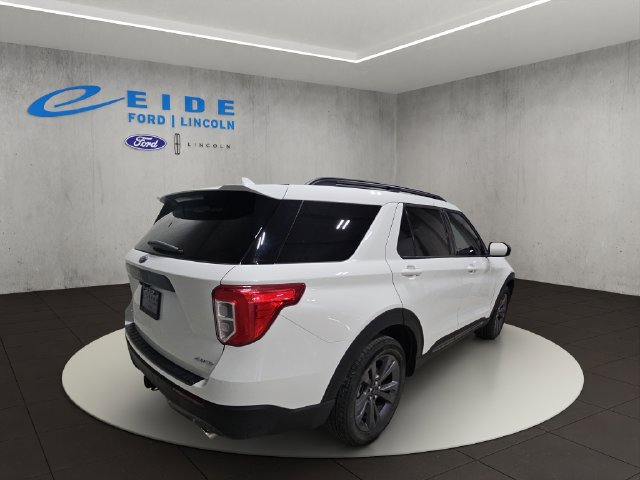 Certified 2024 Ford Explorer XLT w/ Equipment Group 202A AWD/4WD image 10