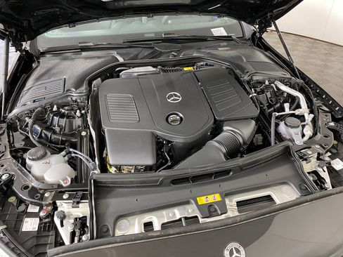 New 2025 Mercedes-Benz C 300 4MATIC Sedan image 31