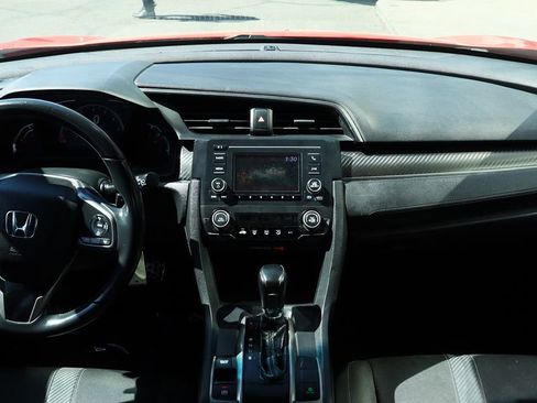 Used 2019 Honda Civic Sport image 32