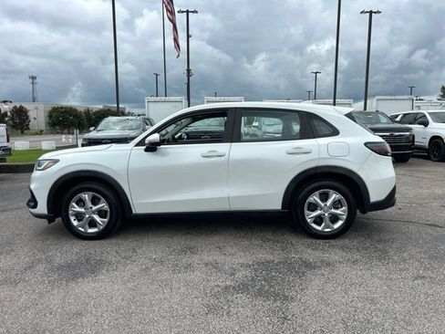 Used 2023 Honda HR-V LX image 6
