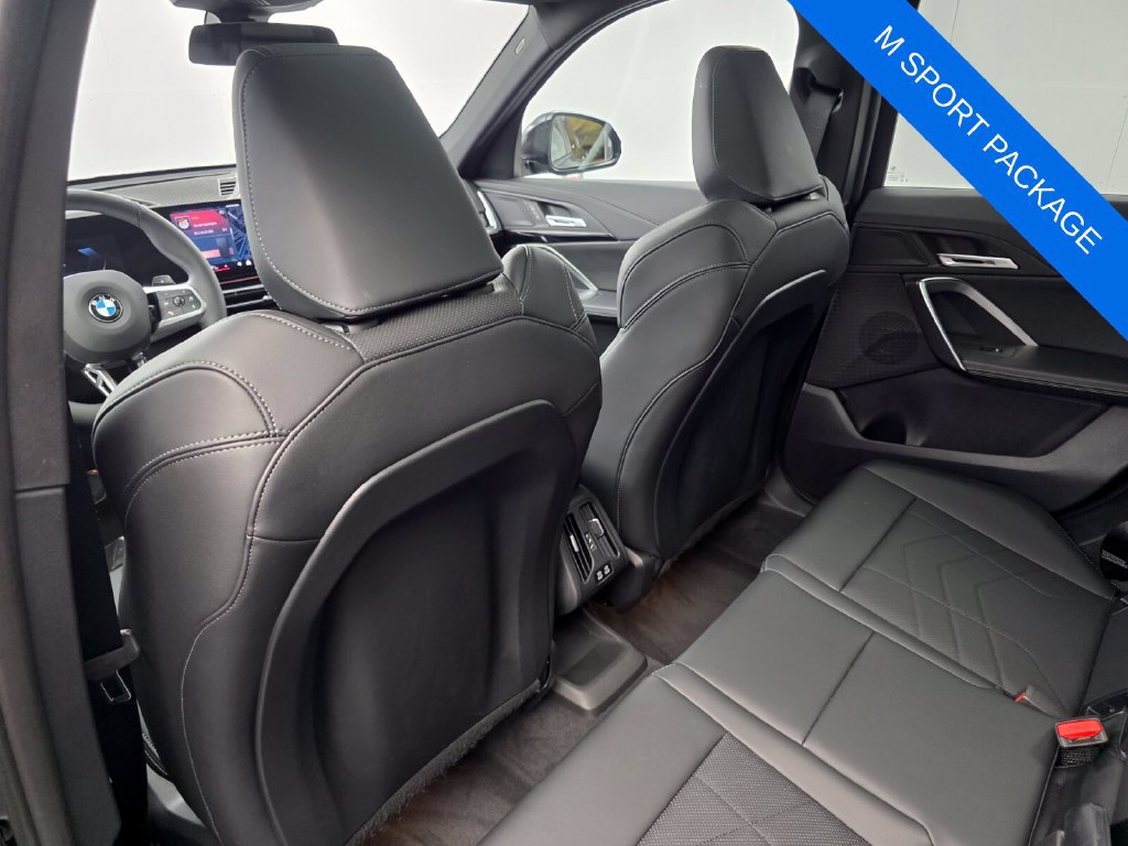 Certified 2025 BMW X1 xDrive28i w/ M Sport Package AWD/4WD image 15