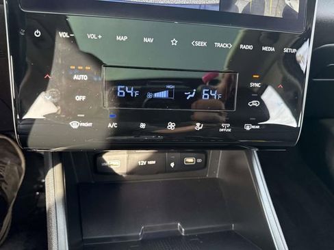 Used 2022 Hyundai Tucson Limited w/ Cargo Package image 27