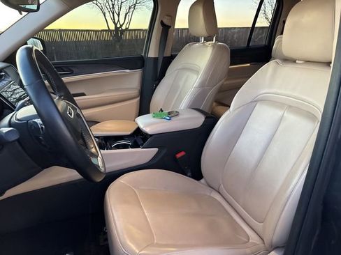 Used 2021 Jeep Grand Cherokee L Limited w/ Trailer Tow Package image 11