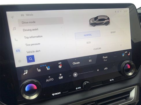 Used 2024 Lexus RX 350 Premium Plus w/ Convenience Package image 64