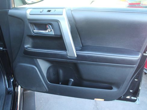 Used 2016 Toyota 4Runner Limited RWD image 22