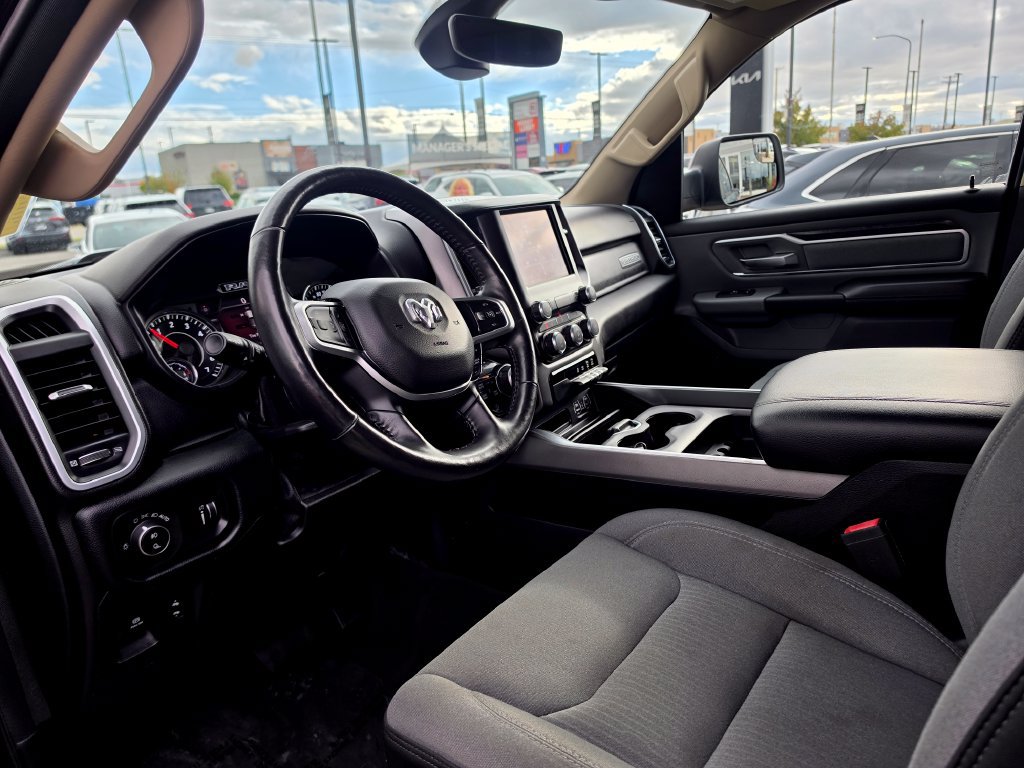 Used 2020 RAM 1500 Big Horn AWD/4WD image 9