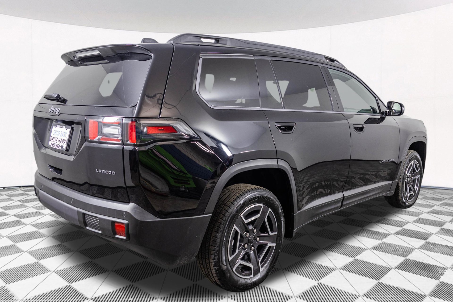 New 2026 Jeep Cherokee Laredo AWD/4WD image 14