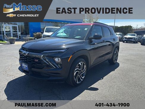 Used 2025 Chevrolet TrailBlazer RS w/ Convenience Package AWD/4WD image 1