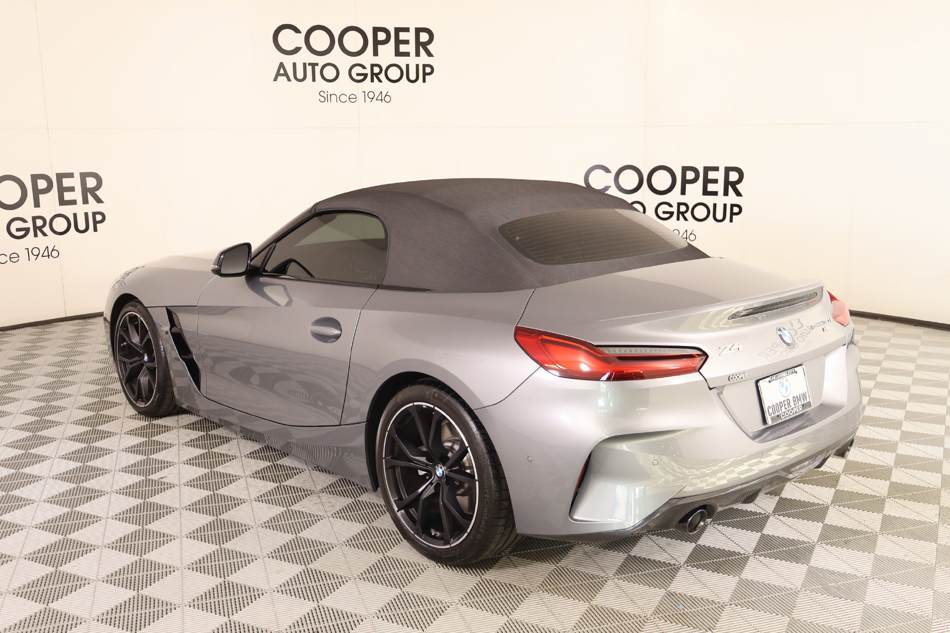 Used 2026 BMW Z4 sDrive30i w/ Premium Package RWD image 21