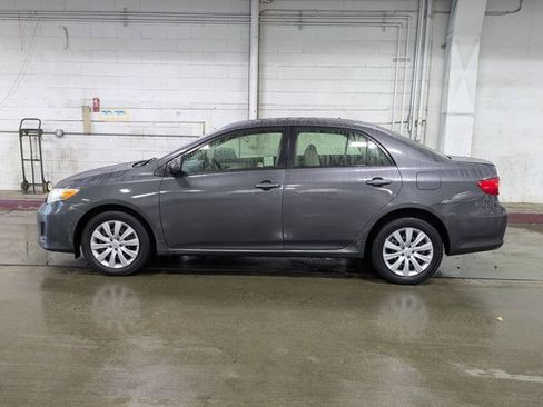 Used 2012 Toyota Corolla LE image 9