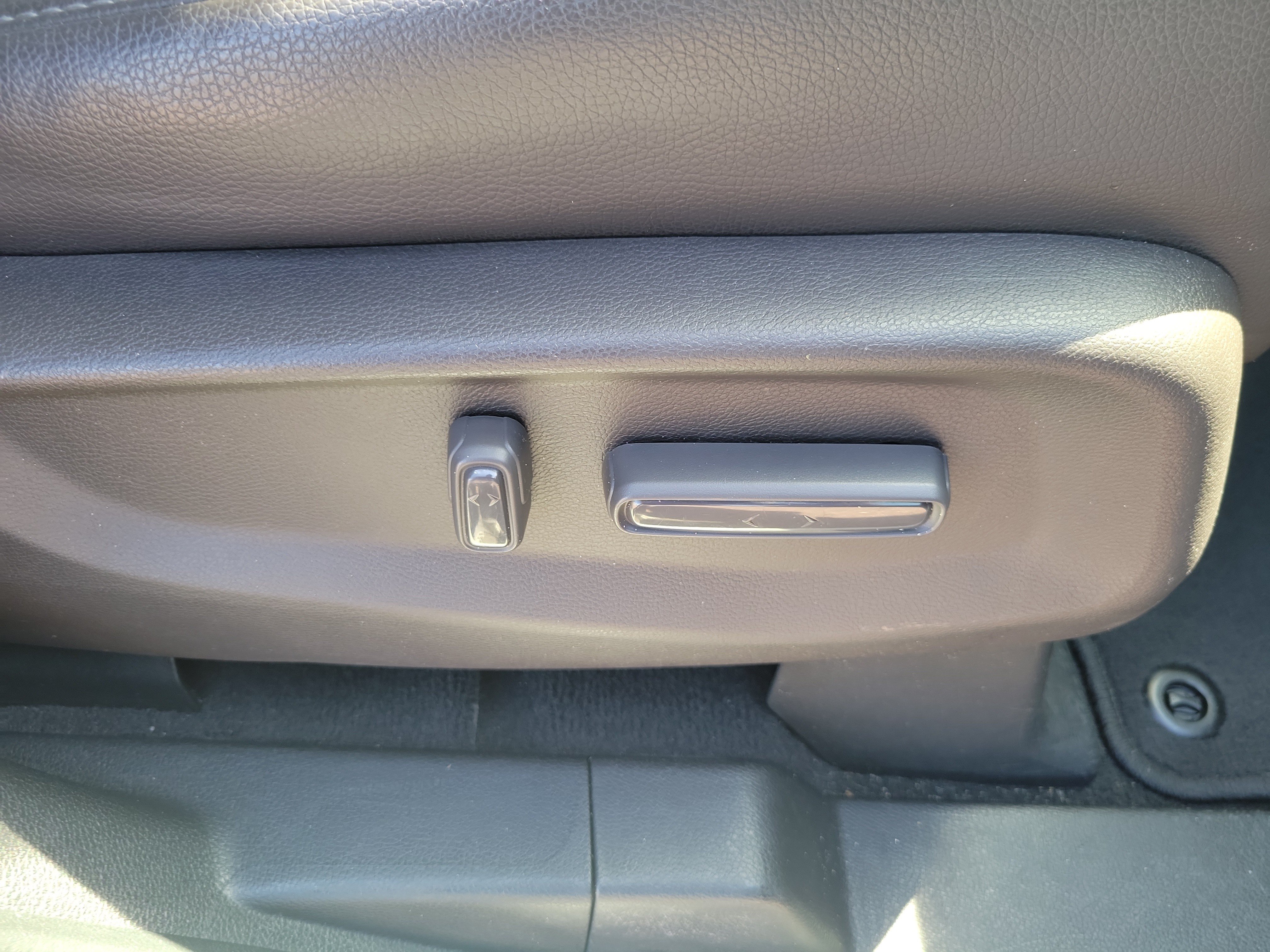 Used 2018 Honda Odyssey Elite image 20