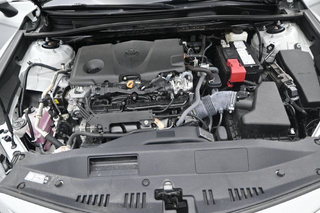 Used 2024 Toyota Camry SE FWD image 12