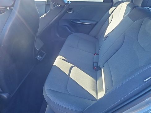 Certified 2025 Kia K4 LXS image 27