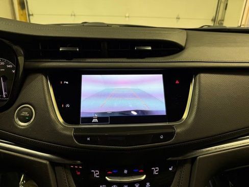 Used 2025 Cadillac XT5 Premium Luxury image 19